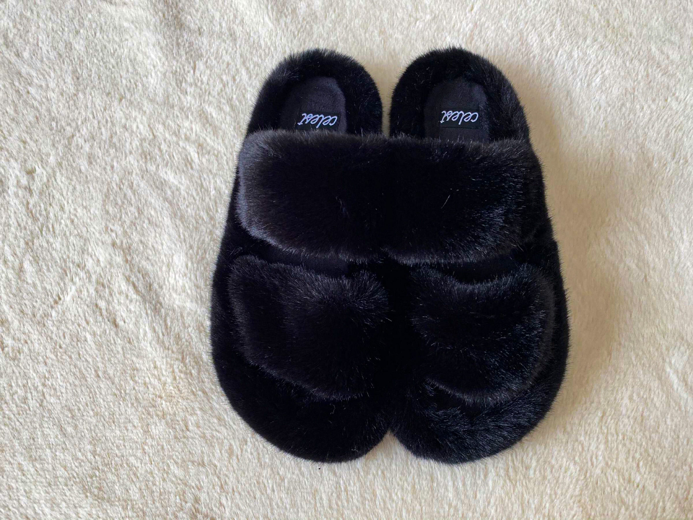 pantofole con pelo ecologico , morbide comode e antiscivolo 